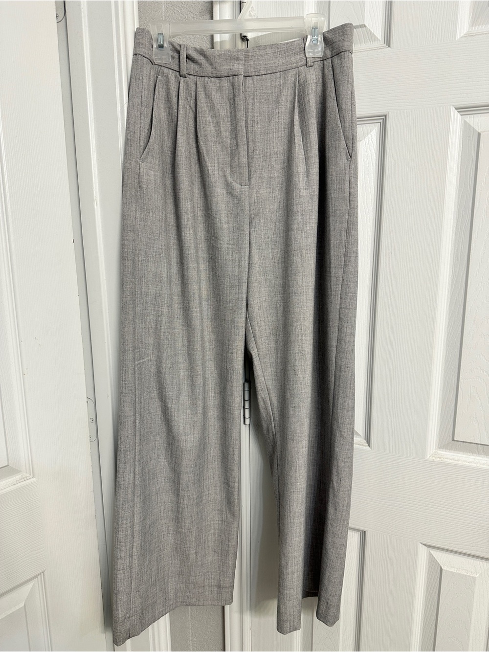 Abercrombie and Fitch Sloan Tailored Pant